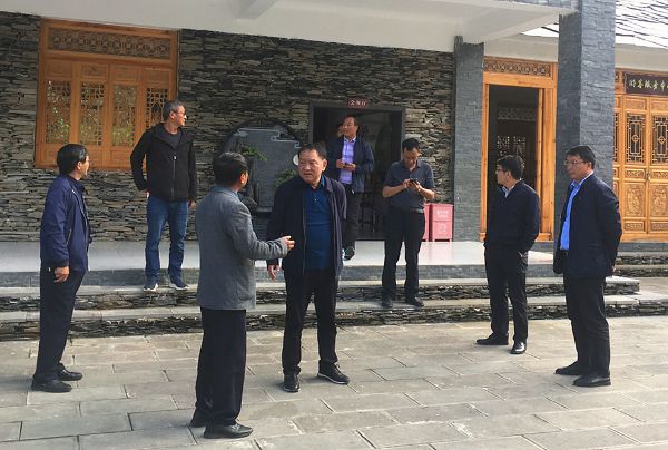 省农业农村厅副厅长左荣贵到凤庆调研