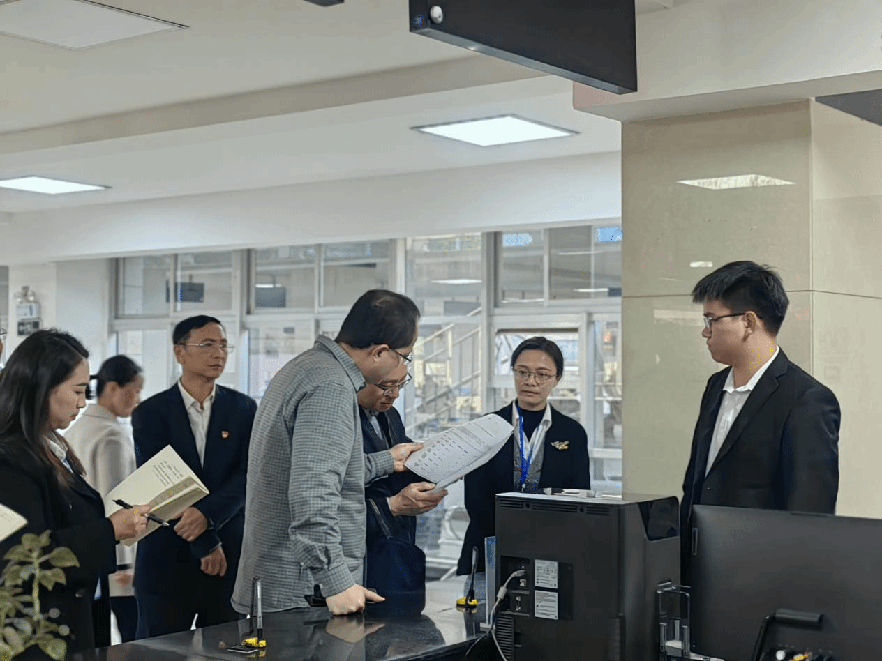省政务服务管理局到我县开展政务服务专题调研